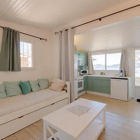 Le Cigalou, Authentique Cabanon De Pêcheur En Bord De Avec Sa Terrasse Spacieuse Et Aménagée Villa Hyères