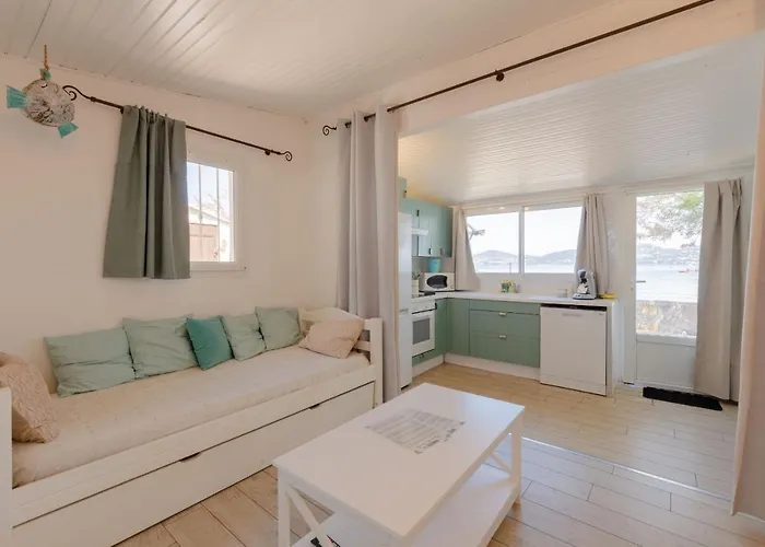 Le Cigalou, Authentique Cabanon De Pêcheur En Bord De Avec Sa Terrasse Spacieuse Et Aménagée Villa Hyères